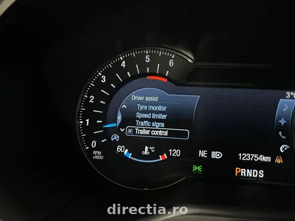 Poza anunț 36