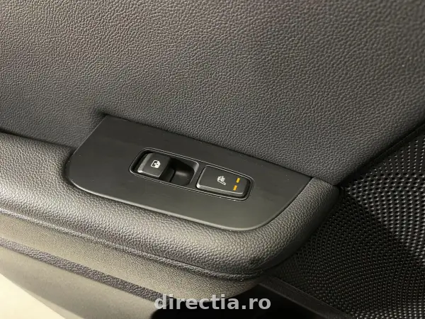 Poza anunț 23
