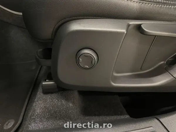 Poza anunț 19