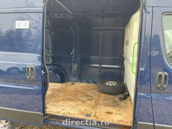 Poza anunț 9