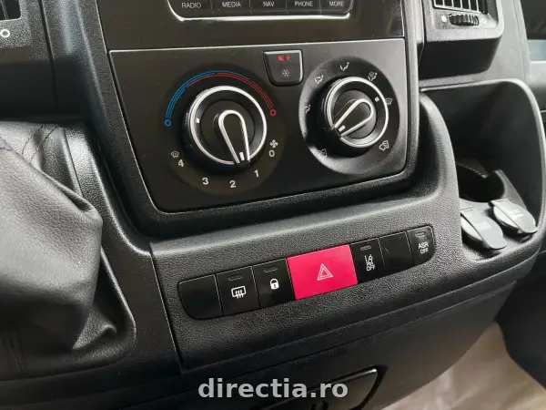 Poza anunț 14
