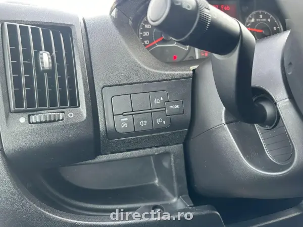 Poza anunț 14