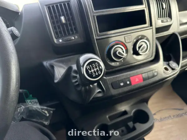 Poza anunț 15