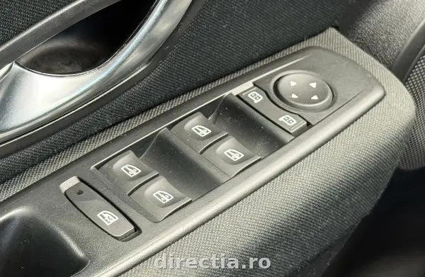 Poza anunț 28