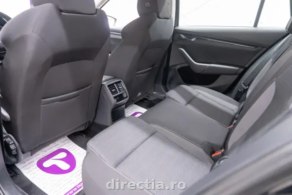Poza anunț 18