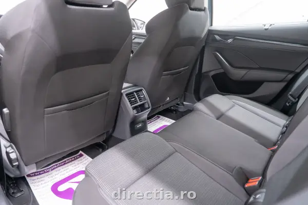 Poza anunț 18