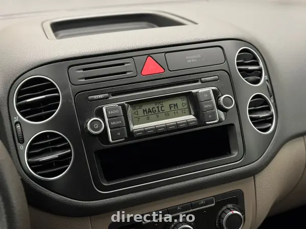 Poza anunț 32