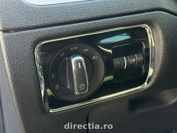 Poza anunț 35