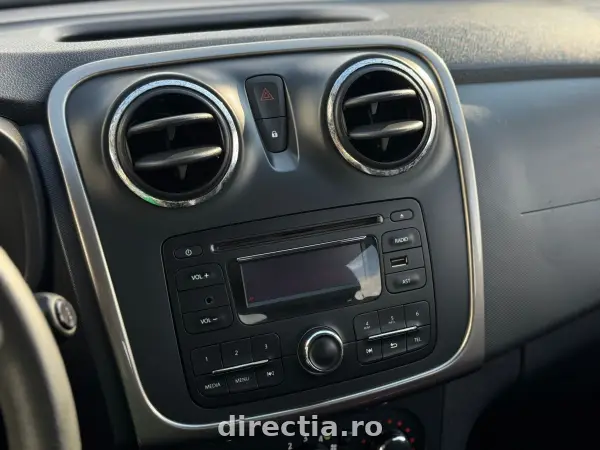 Poza anunț 36
