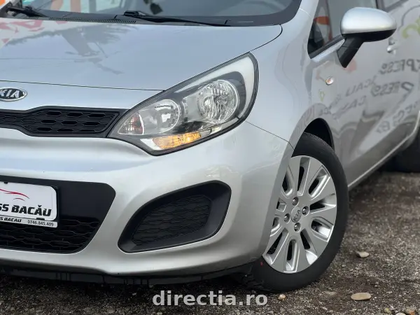 Poza anunț 13