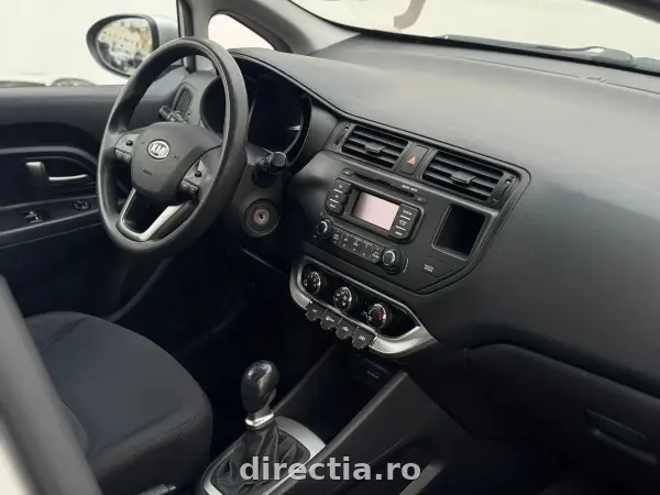 Poza anunț 30