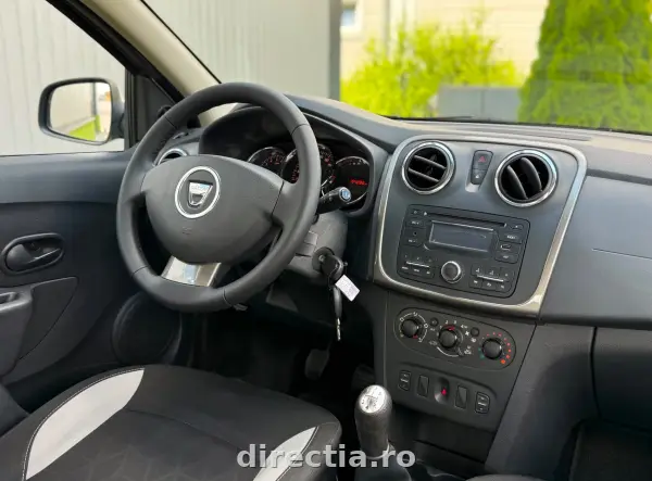 Poza anunț 13