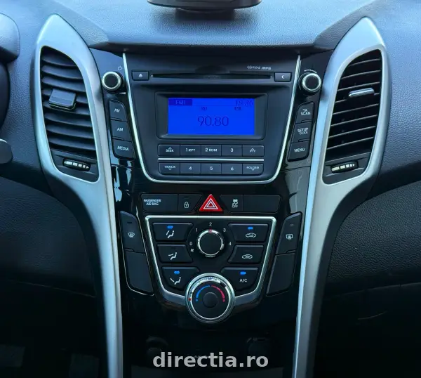 Poza anunț 13