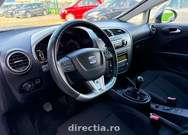 Poza anunț 12