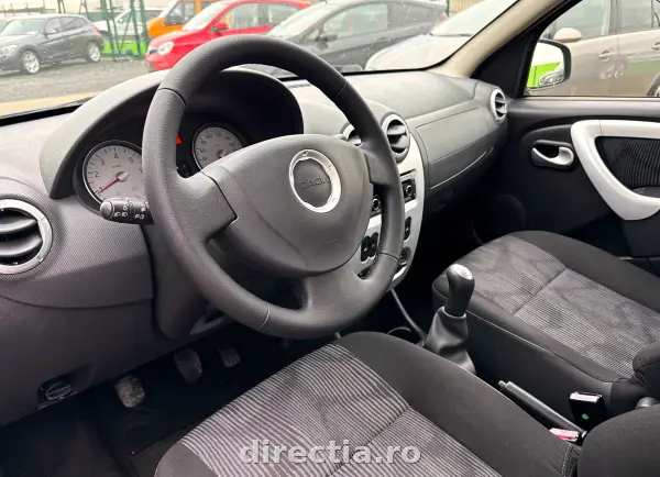 Poza anunț 13