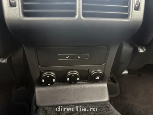 Poza anunț 12