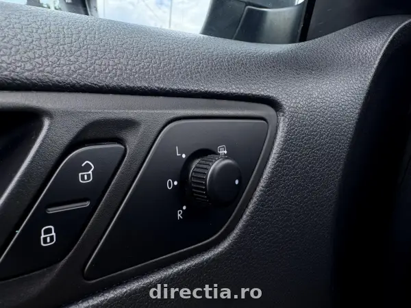 Poza anunț 13
