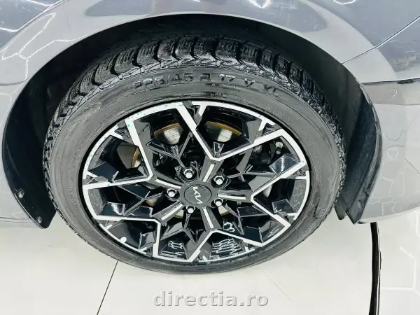 Poza anunț 9