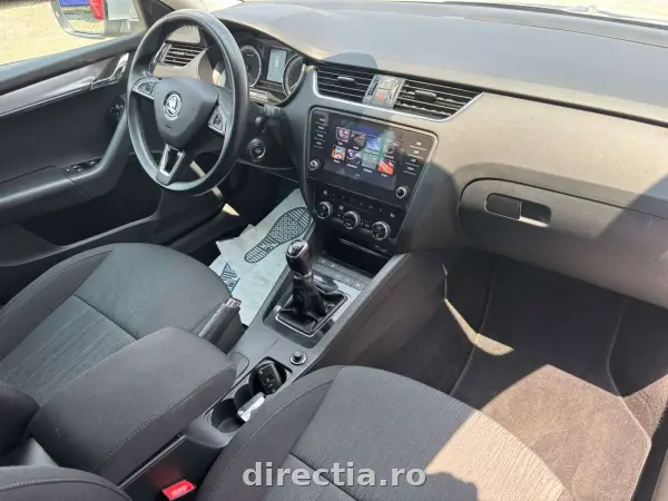 Poza anunț 32