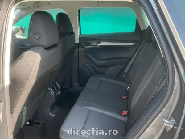 Poza anunț 12