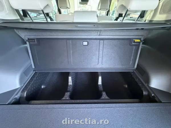 Poza anunț 19