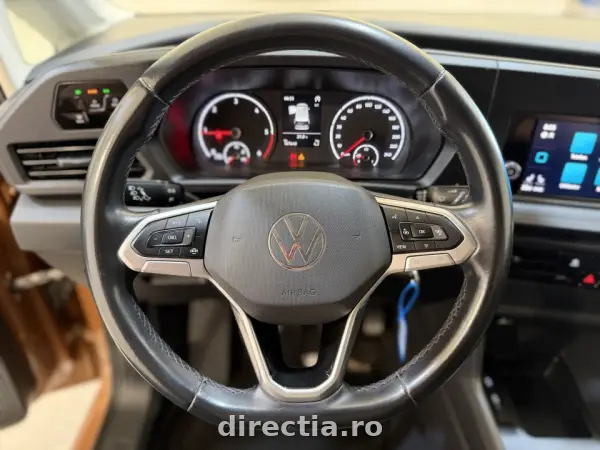 Poza anunț 12