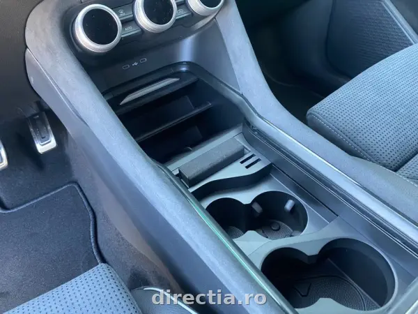 Poza anunț 23