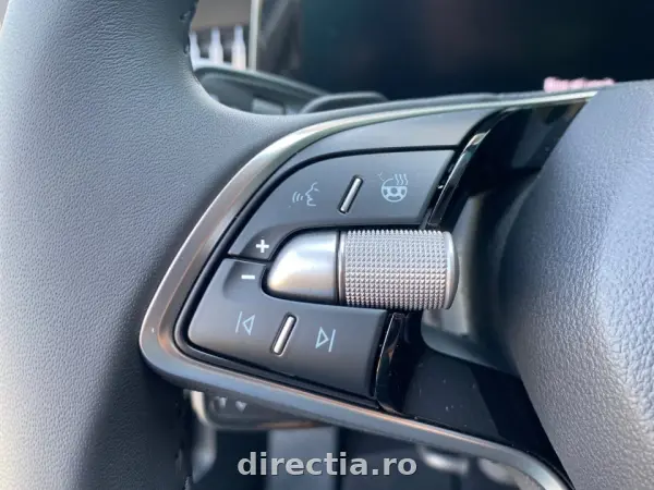 Poza anunț 12