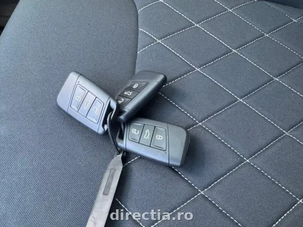 Poza anunț 33