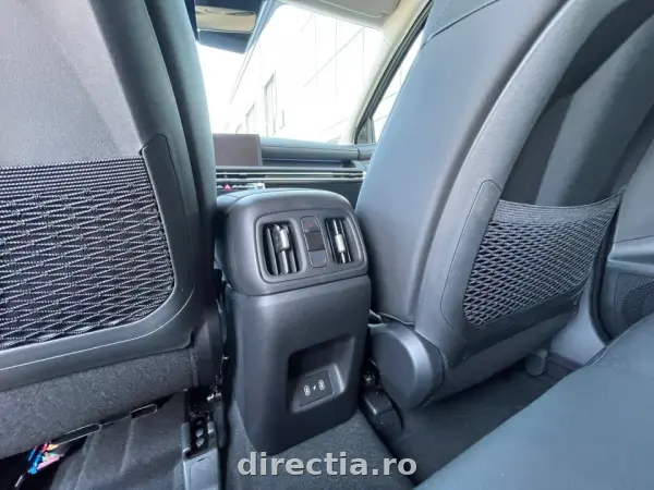 Poza anunț 24