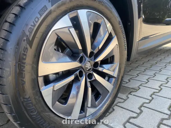 Poza anunț 28