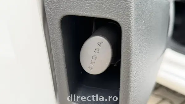Poza anunț 24