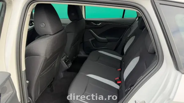 Poza anunț 27