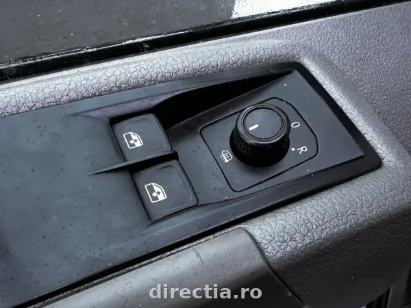 Poza anunț 11