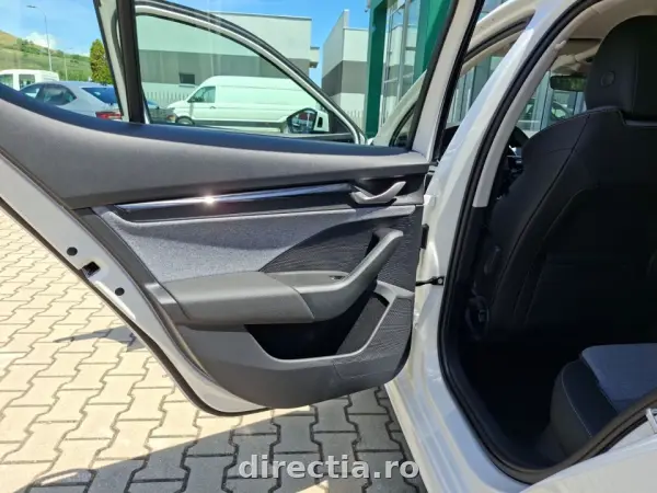 Poza anunț 27
