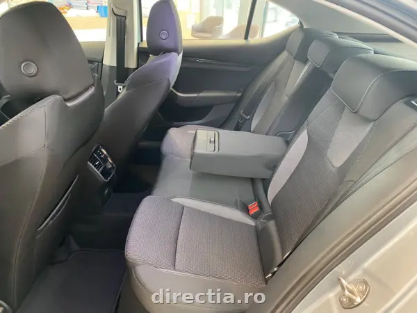 Poza anunț 17