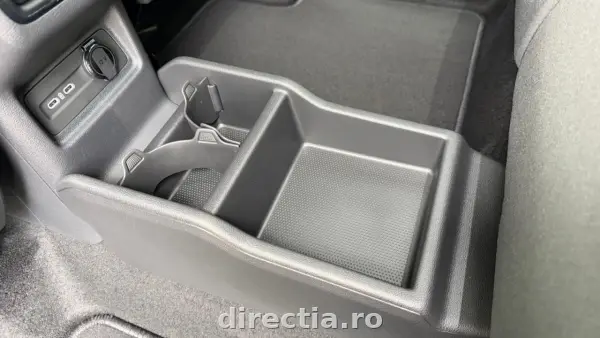 Poza anunț 25