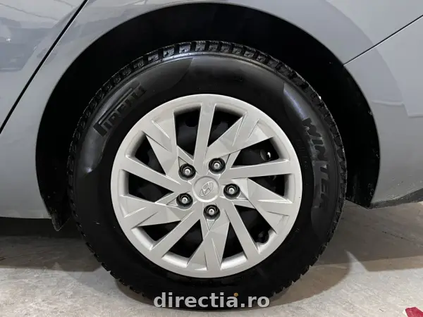Poza anunț 24