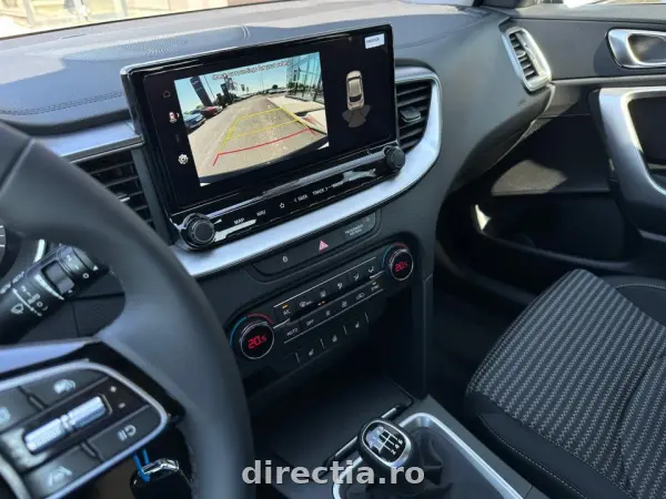 Poza anunț 12