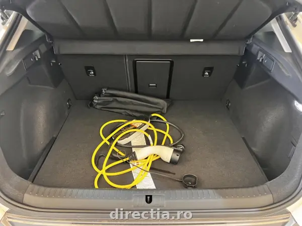 Poza anunț 36