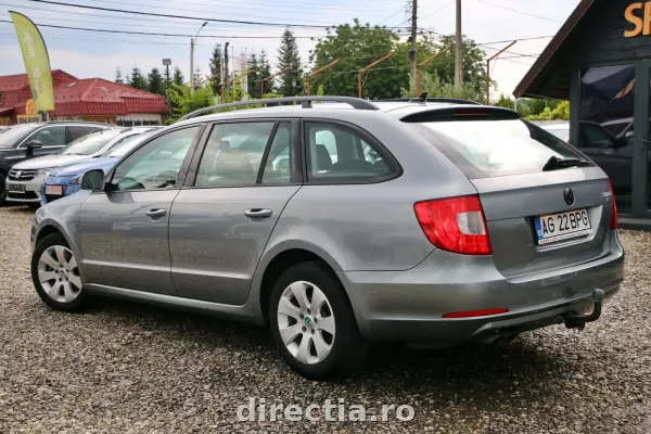 Poza anunț 8