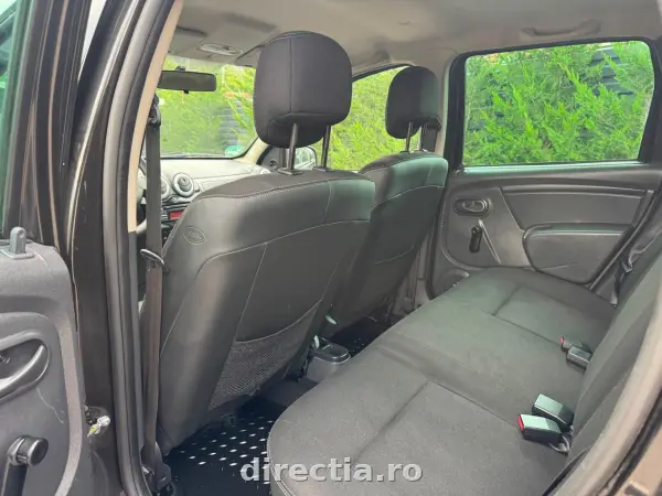 Poza anunț 8