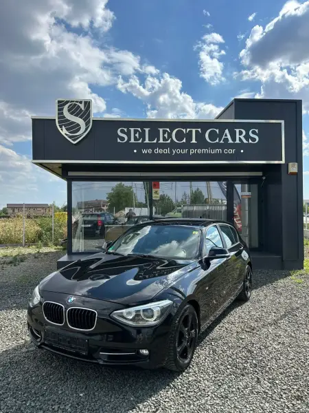 BMW 118I SPORT LINE