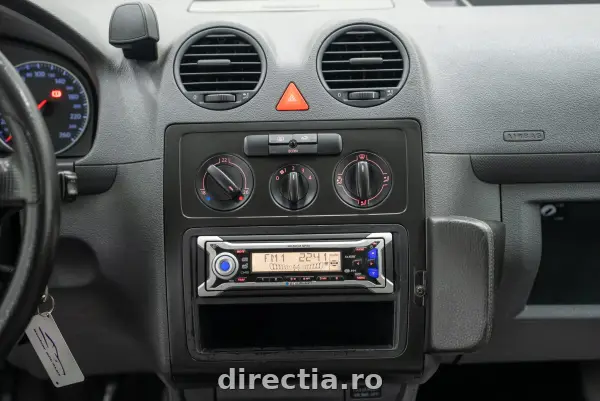 Poza anunț 15