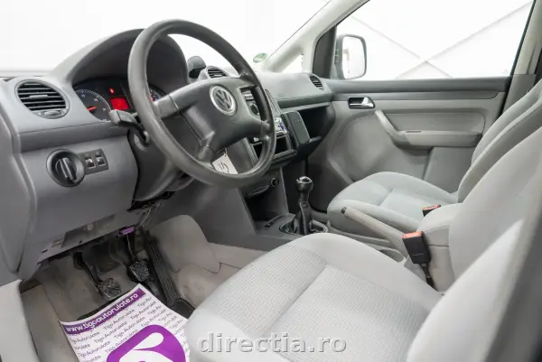 Poza anunț 12