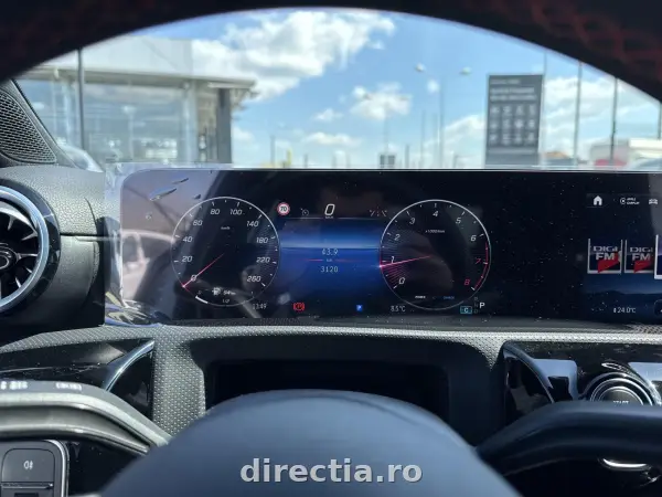 Poza anunț 11