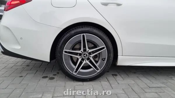 Poza anunț 36
