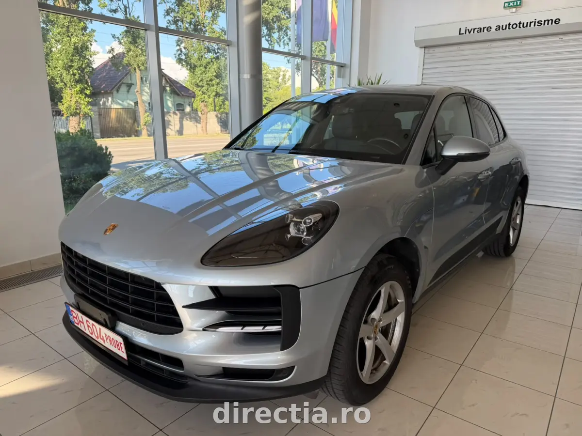 Poza principală