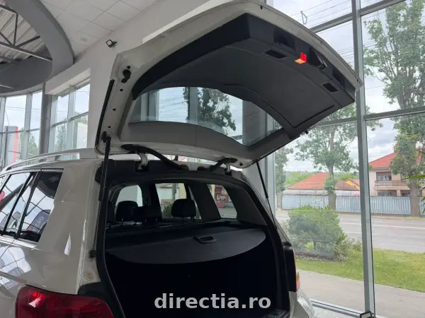 Poza anunț 12