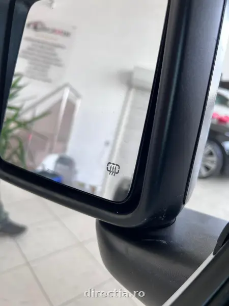 Poza anunț 37